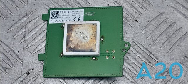 Антенна GPS 107973400C TESLA