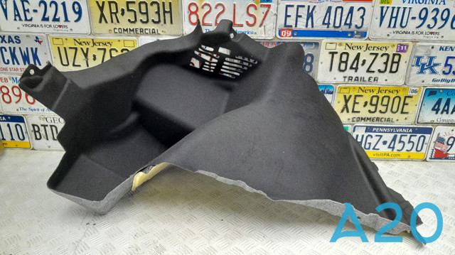 Облицовка багажного отсека, левая 108293200K TESLA