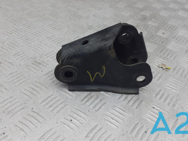 Кронштейн подушки (опоры) двигателя, задней 113324BA1A NISSAN