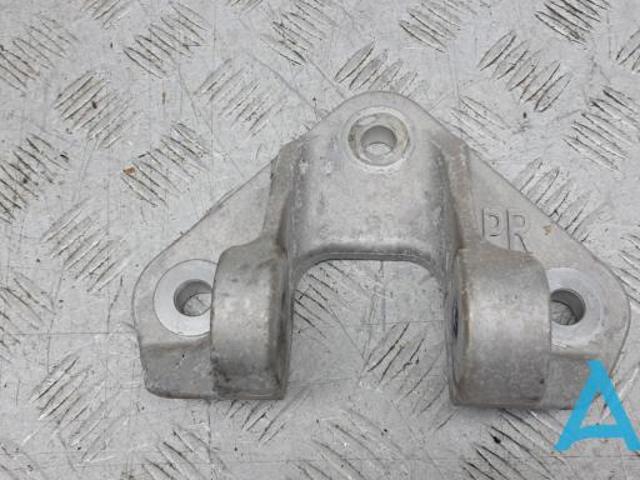 113326RA0A NISSAN Кронштейн подушки (опоры) двигателя задней купить в Запорожье