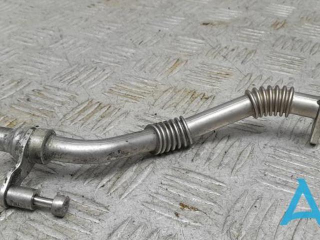 Трубка/шланг отвода масла от турбины 11429454095 BMW