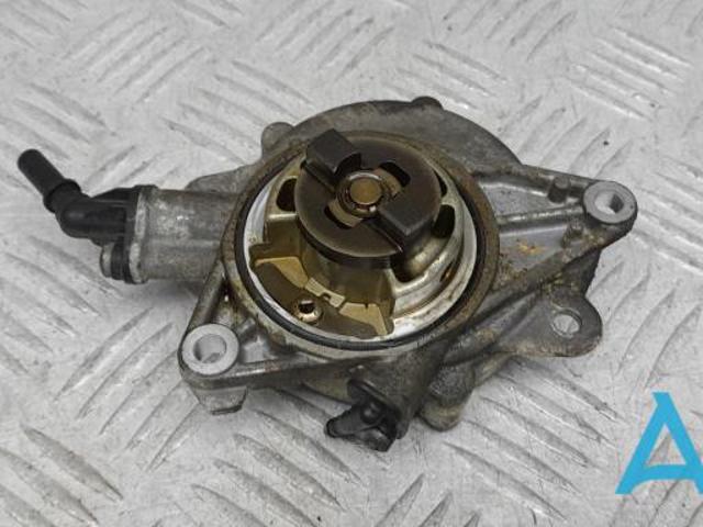 Насос вакуумный 11667586424 BMW