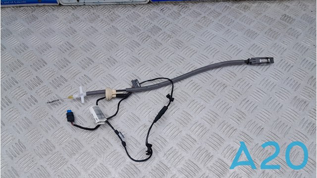 VAG 11A972296E Трос (тяга) открывания замка двери передней правой в наличии Черновцы