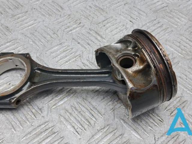 Шатун поршня ДВС 12100HG00B NISSAN