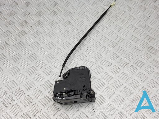 Замок двери водителя 13533684 GM