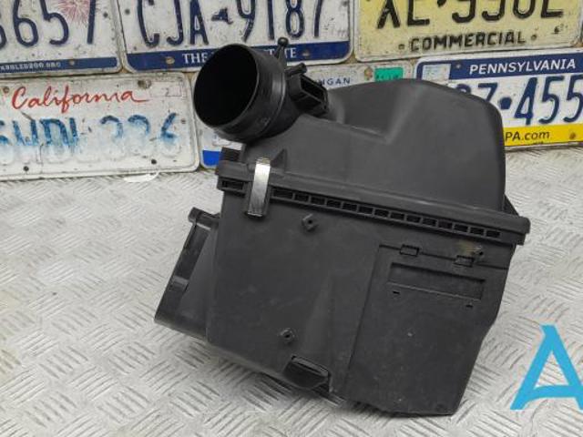 Коробка фильтра 13717536531 BMW