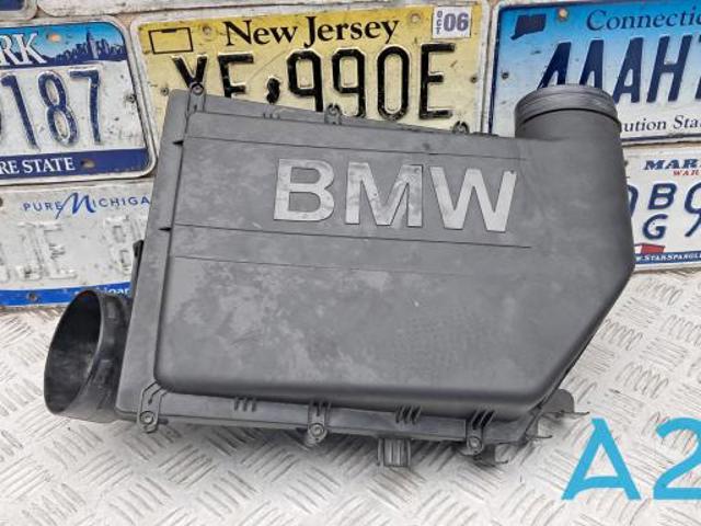 13717583713 BMW Корпус фильтра купить в Запорожье