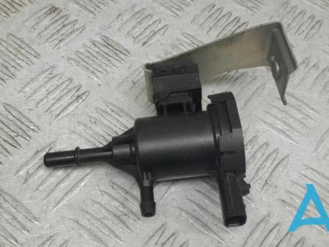 Клапан абсорбера 149305DD0A NISSAN