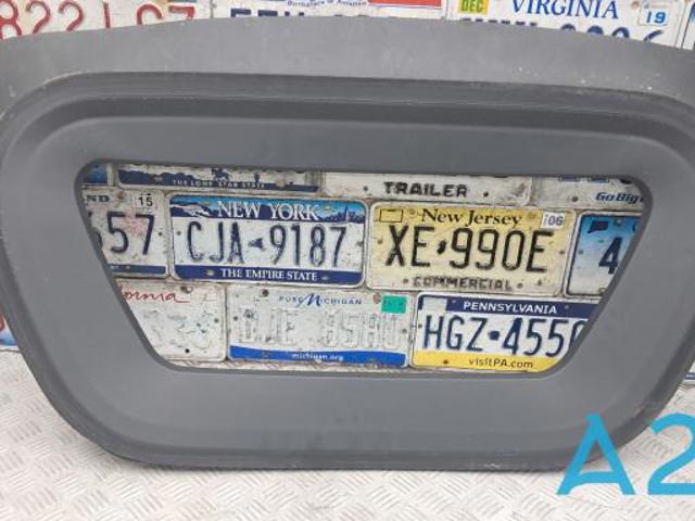 Уплотнитель капота 149408800C TESLA