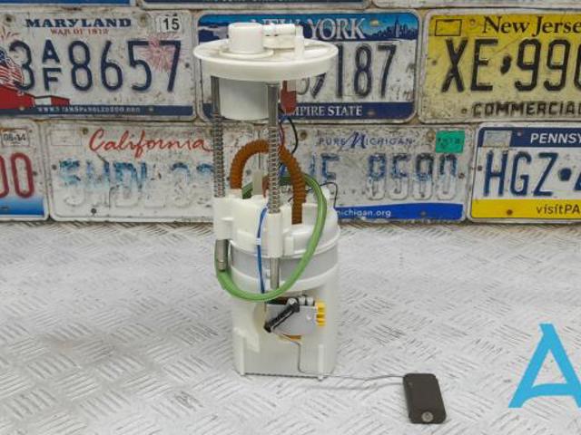 Топливный насос 16117207599 BMW