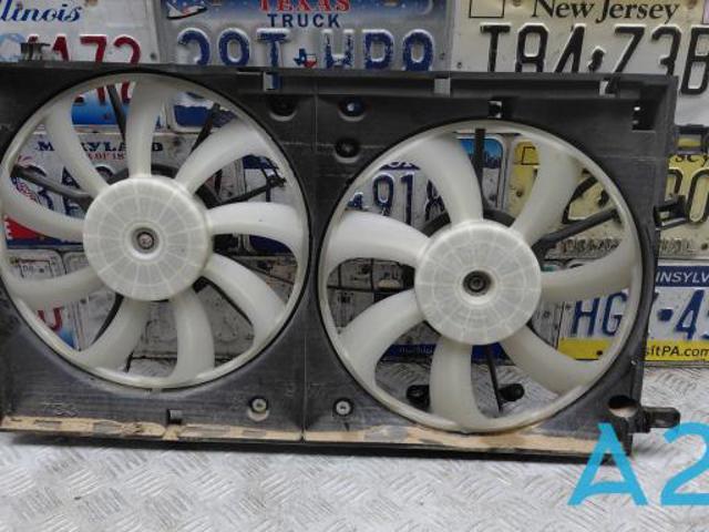 Диффузор радиатора кондиционера 1671137160 TOYOTA