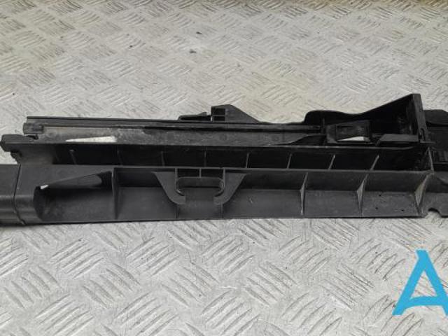 17118572189 BMW Кронштейн радиатора правый купить в Днепр