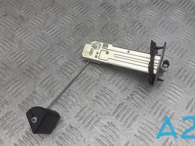 MITSUBISHI 1718A072 Датчик уровня топлива в баке в наличии Житомир