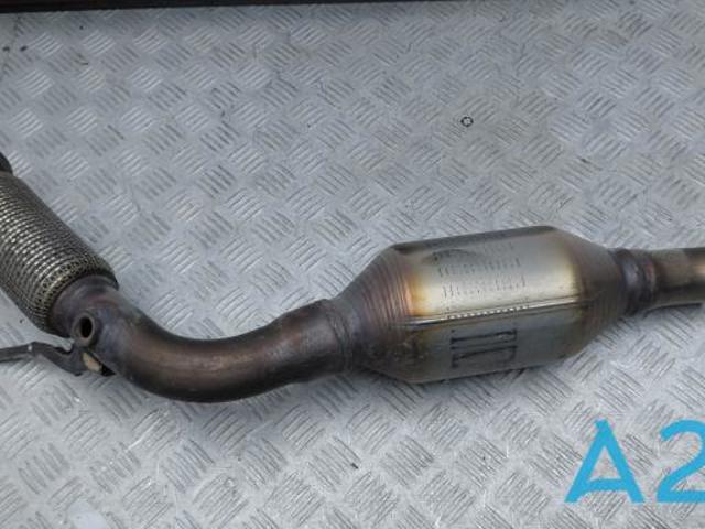 Приемная труба глушителя 1741025280 TOYOTA