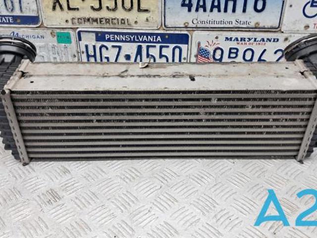 Охладитель наддувочного воздуха 17517809321 BMW