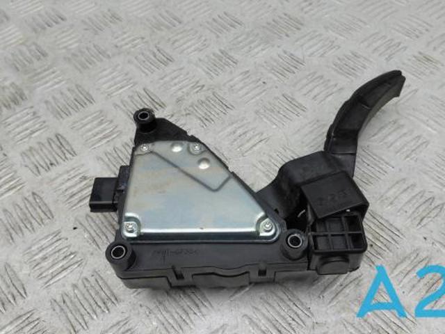 Педали газа 180025NA4A NISSAN