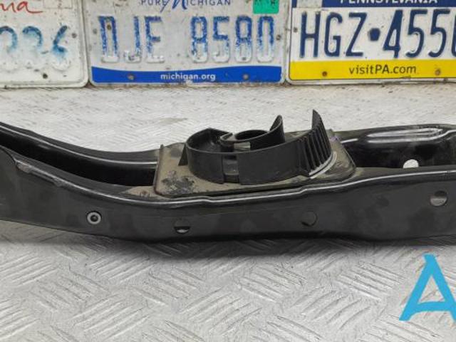 Рычаги задней подвески 1EA505311E VAG