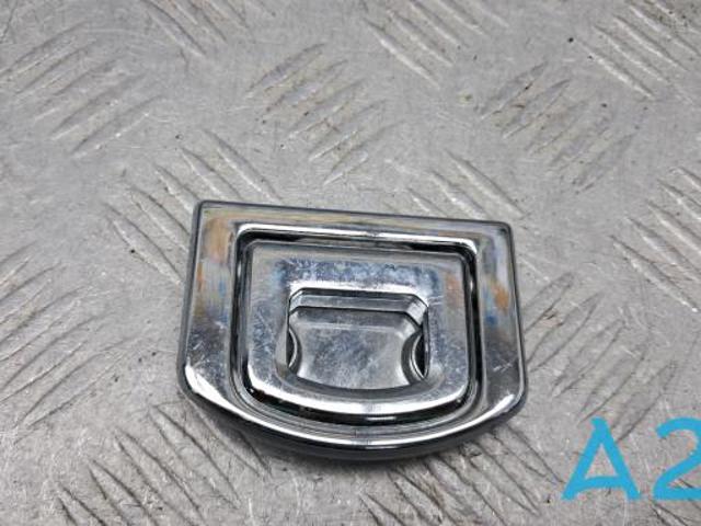 Петля крепления груза 1K0864203C2ZZ VAG