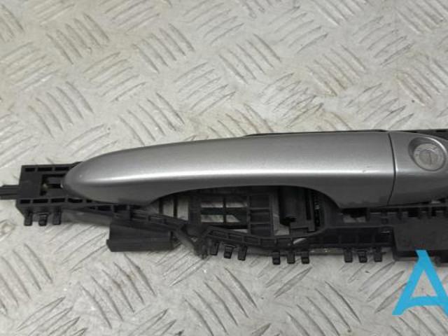 Ручка двери в сборе 1SZ34JSCAD CHRYSLER