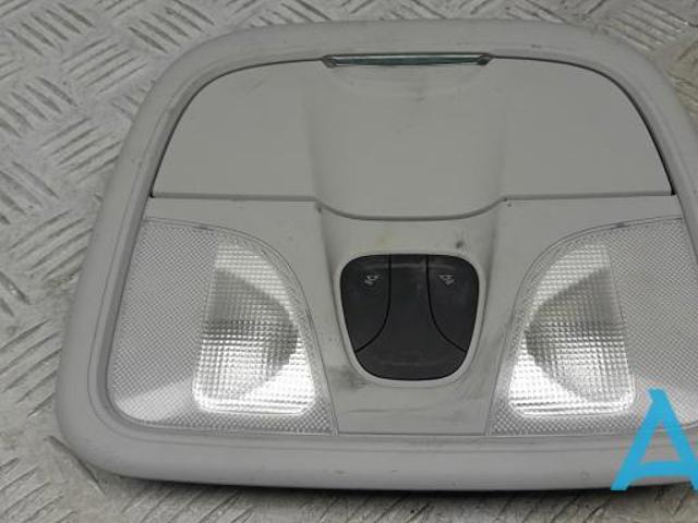 Плафон освещения кабины 1UE041S4AJ CHRYSLER