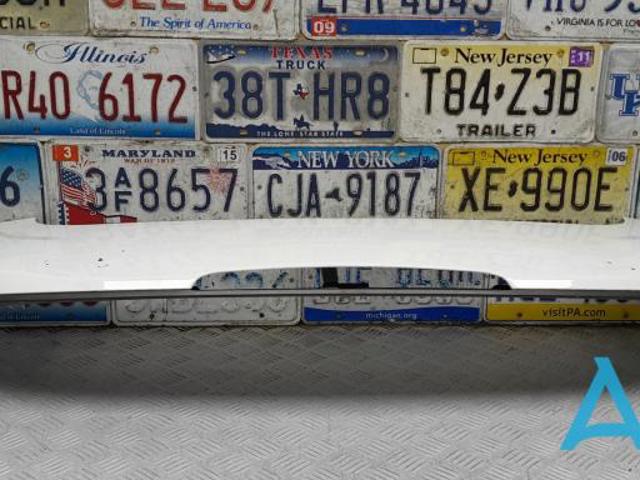 CHRYSLER 1UV35TZZAG Спойлер багажника (двери 3/5-й задней) в наличии Харьков