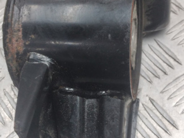 Подушка (опора) двигателя, левая 218304R000 HYUNDAI