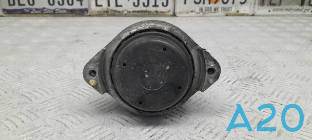 BMW 22116760330 Подушка (опора) двигателя правая в наличии Кривой Рог