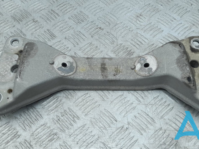 Крепление коробки передач 22326796605 BMW