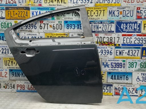Задняя правая дверь 22769182 GM