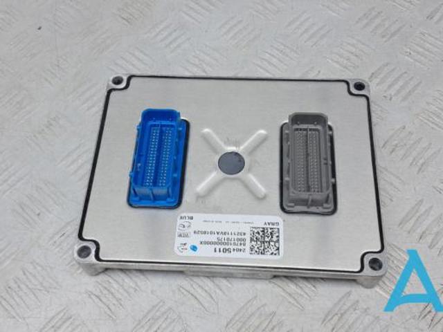 Компьютер двигателя 24293183 GM