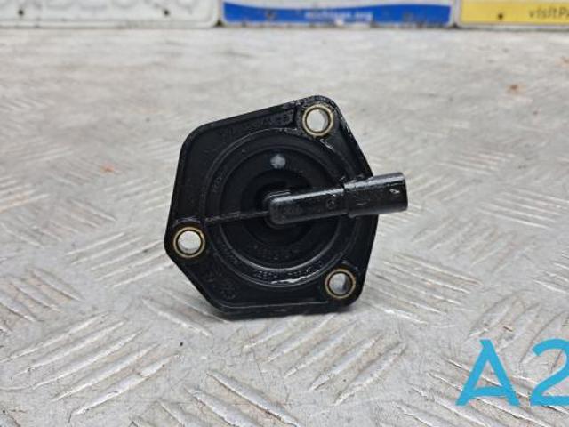 Датчик уровня масла двигателя 25068HG00B NISSAN