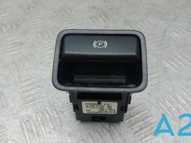 NISSAN 251755DA0A Клавиша электромеханического стояночного тормоза в наличии Полтава