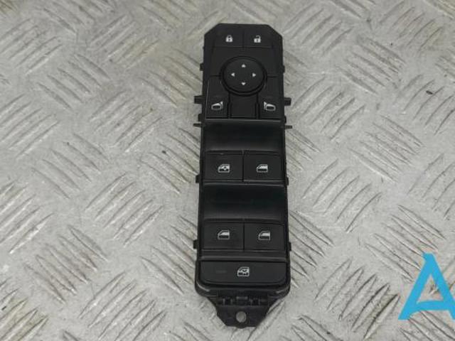 Кнопки переднего левого стекло подъёмника 254016RE0C NISSAN