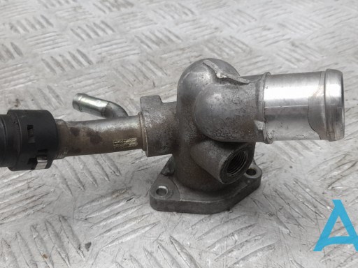 Корпус термостата в сборе 256002B760 HYUNDAI