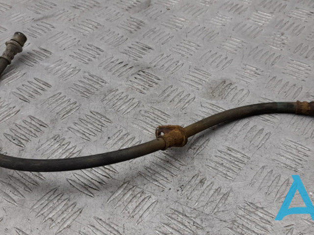 Шланг тормозной передний, правый 26540SC002 SUBARU