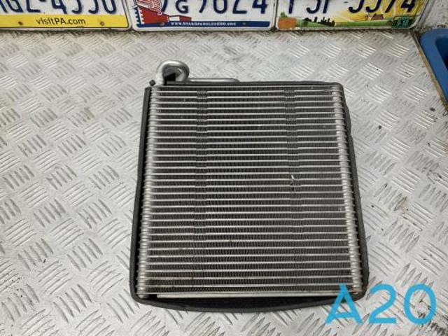 Испаритель кондиционера 272805AA1D NISSAN