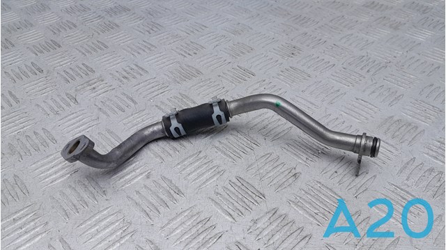 Трубка/шланг отвода масла от турбины 2760900577 MERCEDES