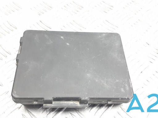 Панель предохранителей 284B73TA0B NISSAN