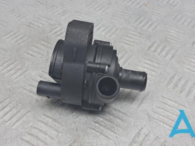 310505DA0A NISSAN Помпа купить в Винница