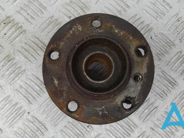 Подшипник в сборе со ступицей передний 31206868480 BMW