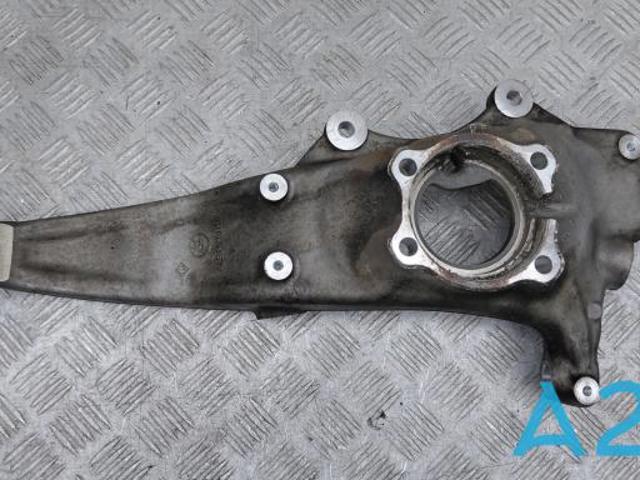 Цапфа (поворотный кулак) передний левый 31206884377 BMW