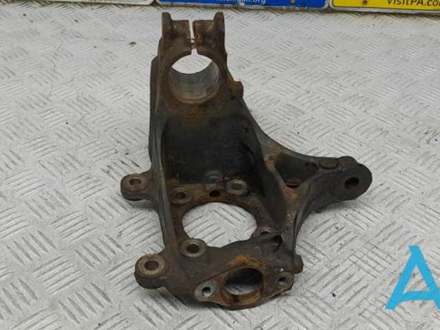 Цапфа поворотного кулака 31219808400 BMW
