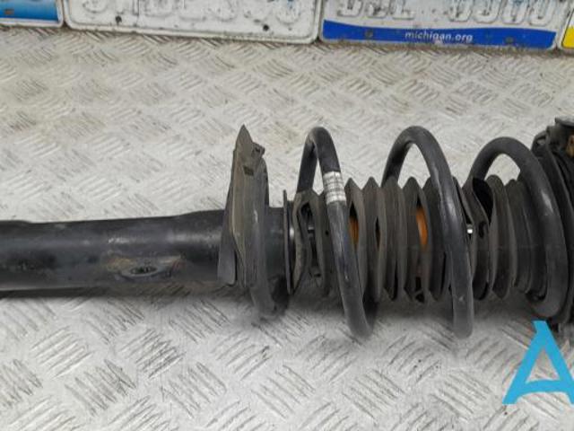 Амортизаторная стойка передняя левая 31306886753 BMW