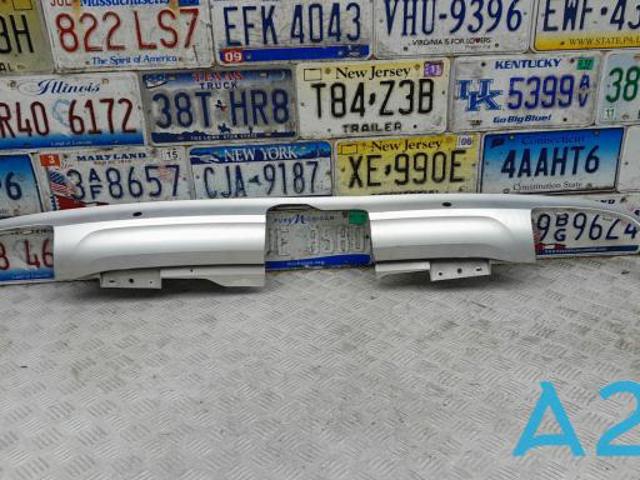 Молдинг заднего бампера, центральный 31353394 VOLVO
