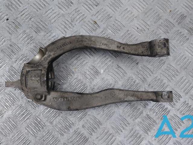 Вилка нижняя амортизатора переднего, правая 31360636 VOLVO