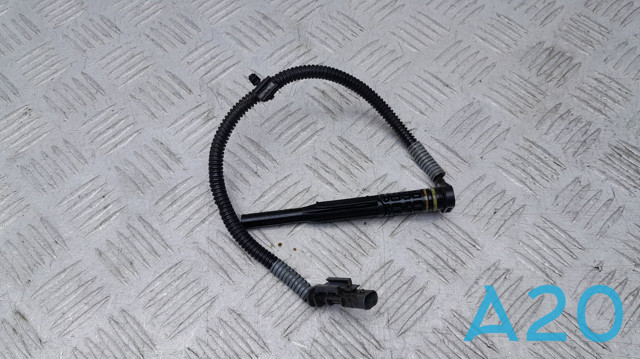 Датчик уровня масла двигателя 31370845 VOLVO