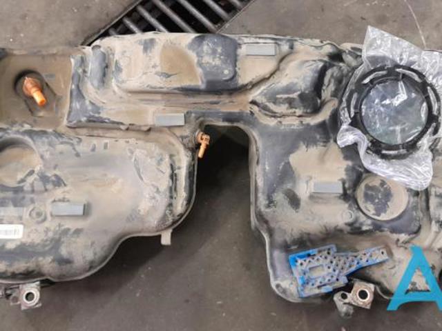 Танк топливный 31392172 VOLVO