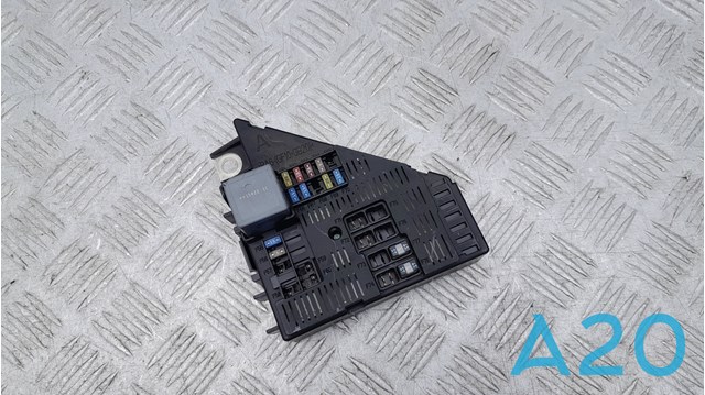 VOLVO 31398002 Блок предохранителей в наличии Винница