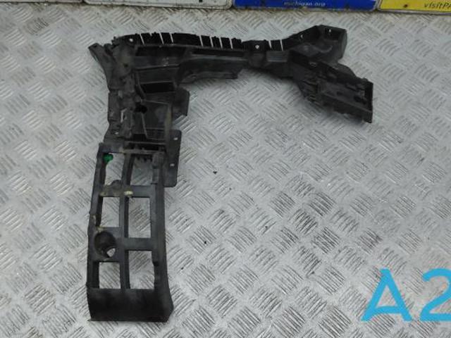 Левое крепление заднего бампера 31407730 VOLVO