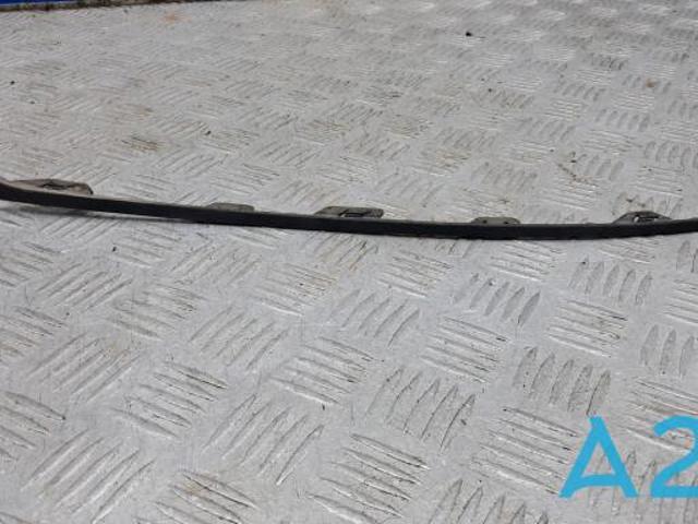 Спойлер бампера 31407981 VOLVO